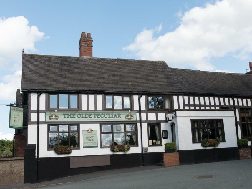 The Olde Peculiar Otel Rugeley Dış mekan fotoğraf